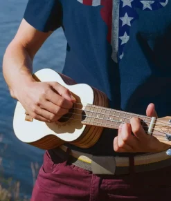 Men Nayked Apparel Shirts>Men'S Ridiculously Soft Sueded Graphic Tee | Bull