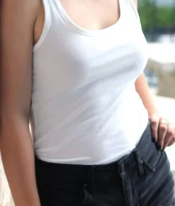 Women Nayked Apparel Tops>Women'S Ridiculously Soft Essential Tank Top