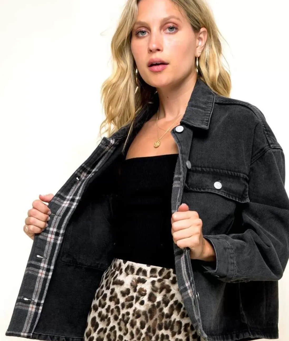 Women Nayked Apparel Outerwear>Women'S Vintage Washed Oversized Denim Jacket/Discontinued