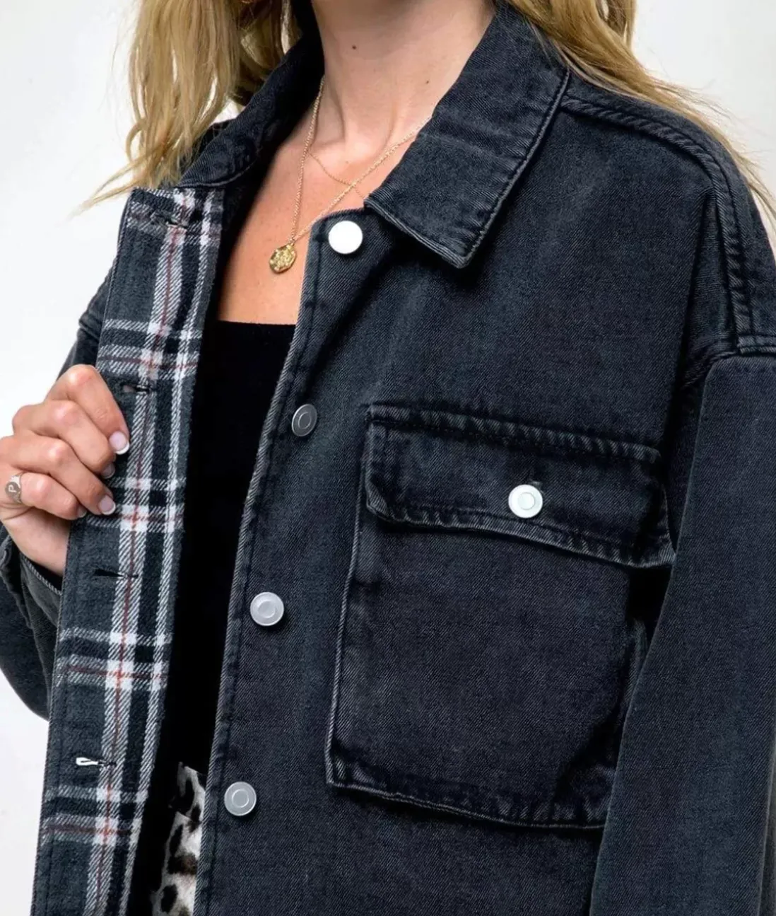 Women Nayked Apparel Tops>Women'S Vintage Washed Oversized Denim Jacket/Discontinued